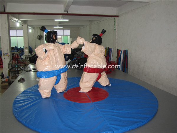 Inflatable sumo wrestling suits (2)