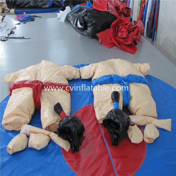 Inflatable sumo wrestling suits (3)