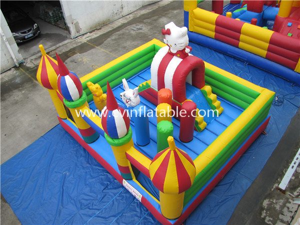 inflatable playground (5)