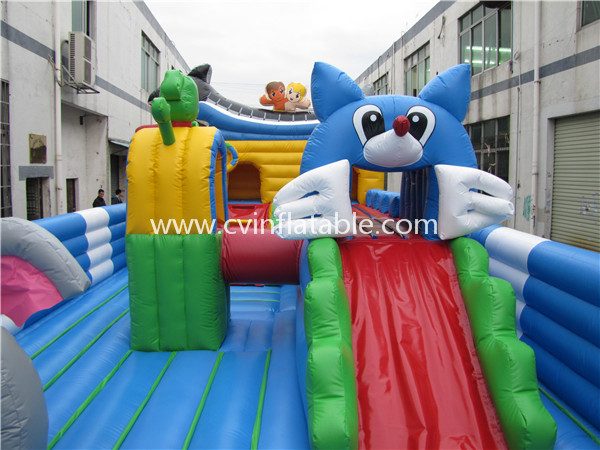 inflatable playground (7)
