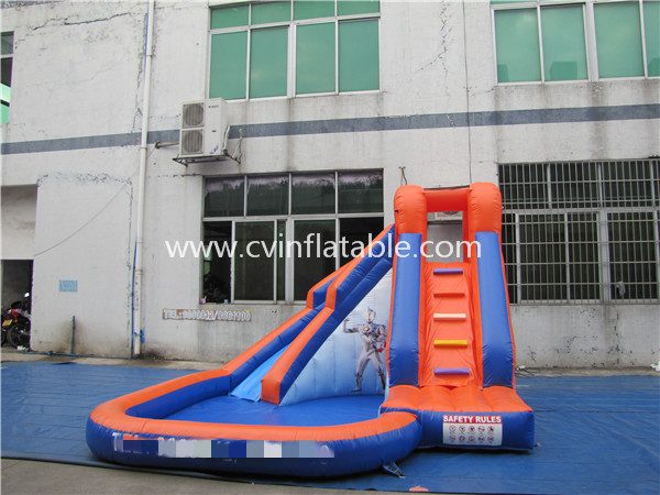 small inflatable slide with pool (4)