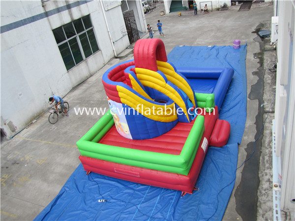 inflatable water slide with pool (16)