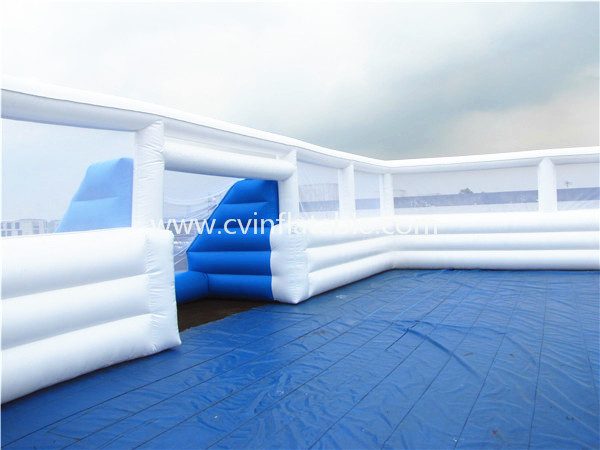 inflatable football field (3)