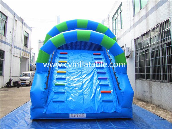 inflatable slide (14)