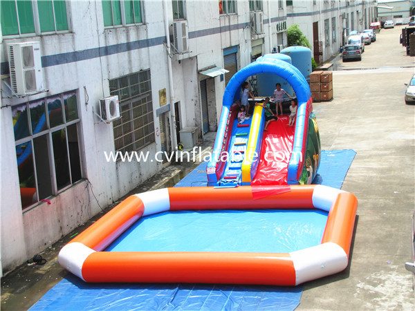 inflatable slide with pool (12)