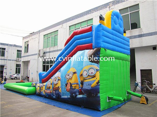inflatable slide with pool (8)