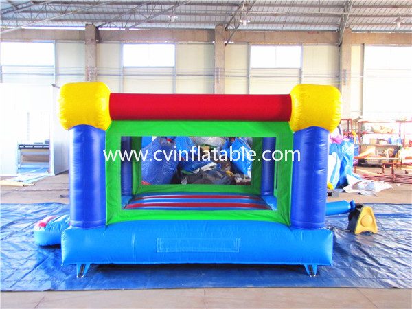 small inflatable bouncer (3)