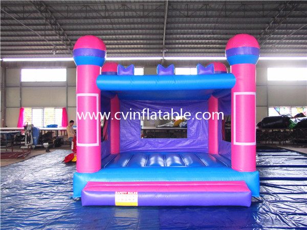 small inflatable bouncer (8)